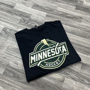 Minnesota Hockey Shirt Mens 2XL Anvil Lightweight Black Short Sleeve Cotton Tee